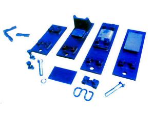 各種高錳鋼AT尖軌用高臺板滑床板、護軌墊板、彈條、扣件、螺栓等配件